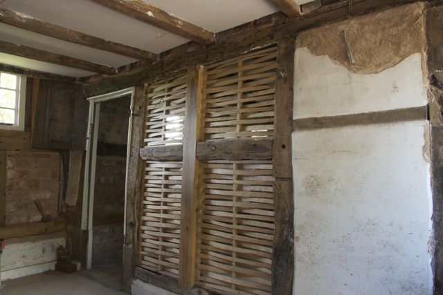 Wattle and Daub m003